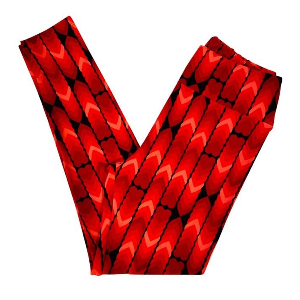 LuLaRoe Lipstick Red Hearts Print Leggings